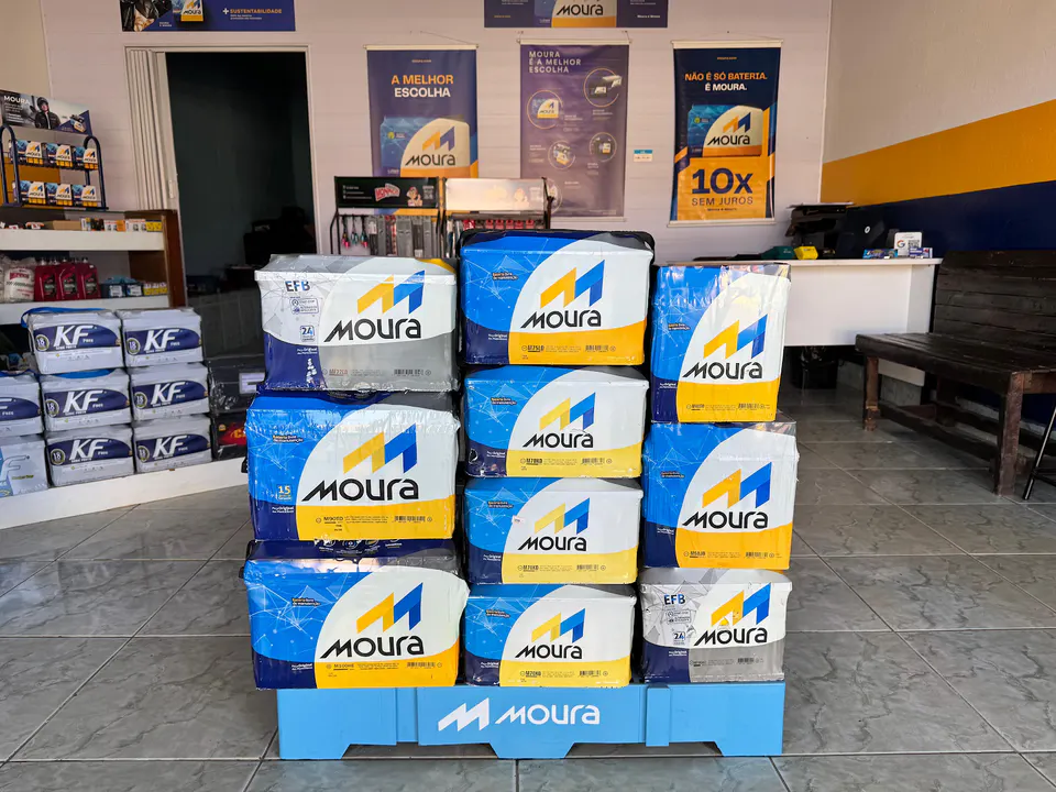 Baterias Moura disponíveis na loja
